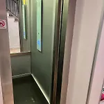 Отель T & R *