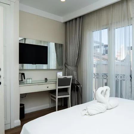 T & R Hotel Istanbul